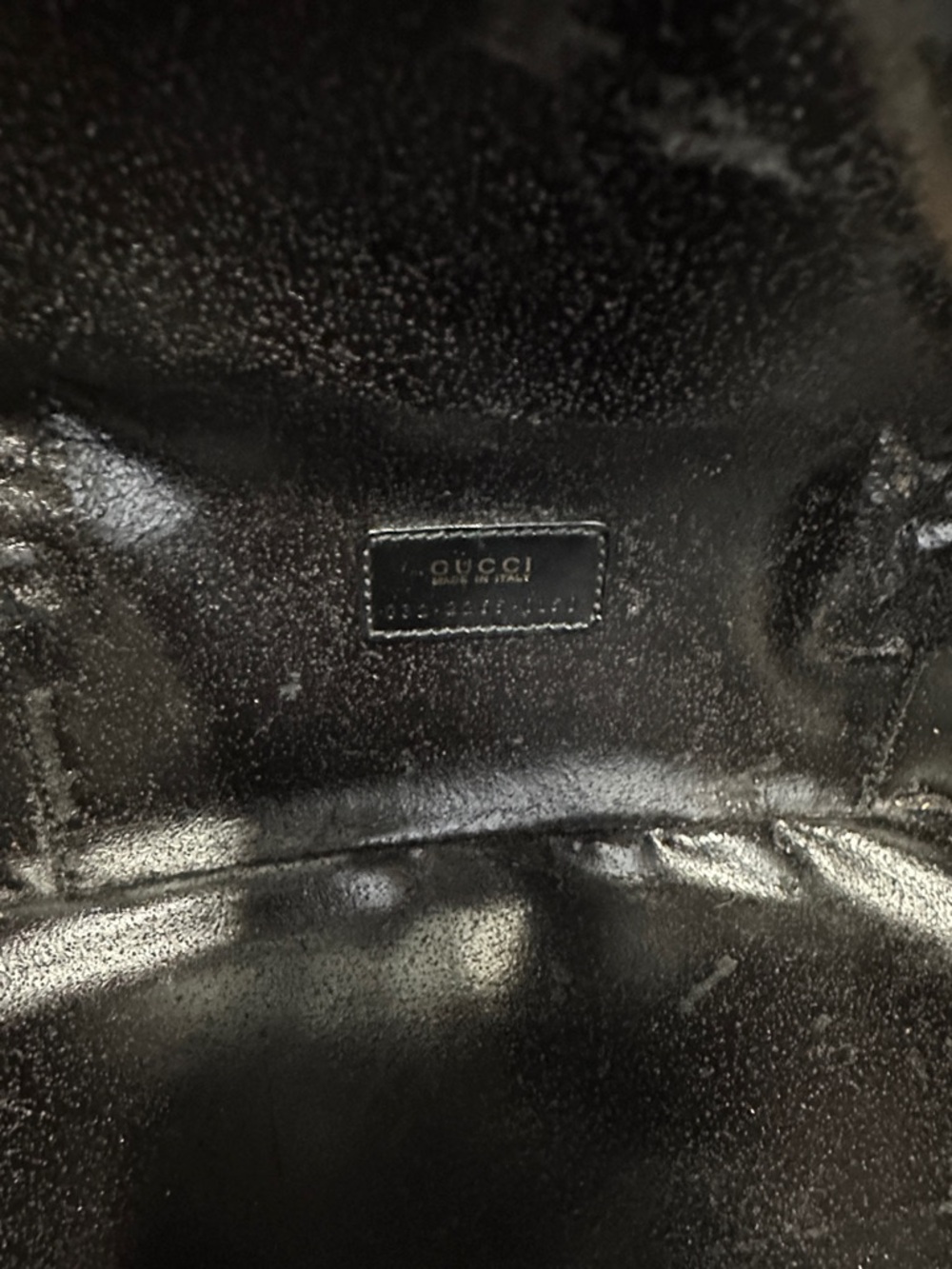 Authentic Gucci Black Patent Leather Vanity Case with Bamboo Zipper Pulls - Picture 11 of 15